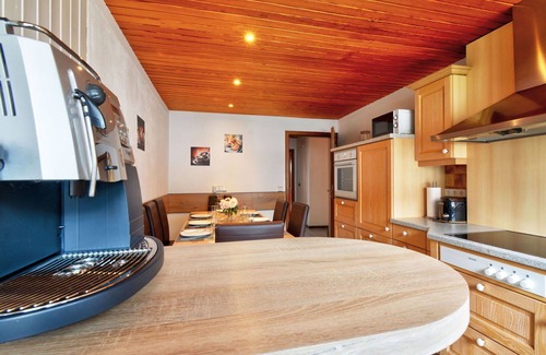 Schieder-Schwalenberg Apartment | Lovely apartment for 4 guests with WIFI, TV, terrace and pets allowed