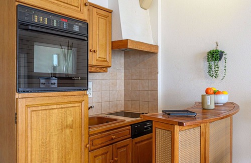 Morbihan Apartment | Lovely apartment for 4 guests with WIFI, TV, terrace and pets allowed