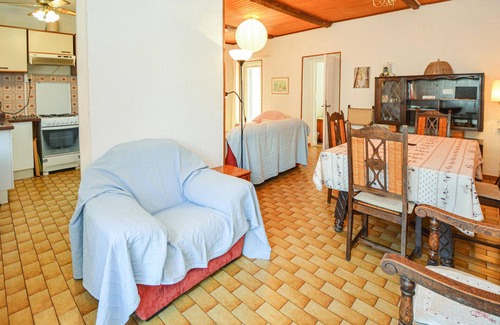 Saint-Florent-sur-Auzonnet Apartment | Lovely apartment in St Florent s. Auzonnet