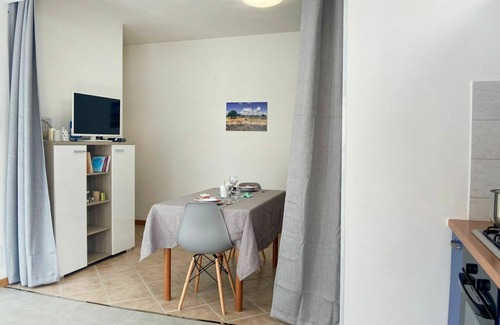Casuzze Apartment | Lovely apartment for 4 people with WIFI, A/C, TV, terrace and pets allowed