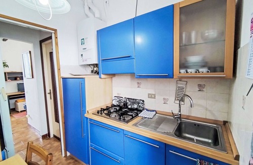 Intra Apartment | Lovely apartment for 3 guests with TV, balcony, pets allowed and parking