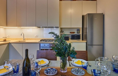 Caprino Veronese House | Lovely apartment in villa for 8 people with WIFI, TV and patio