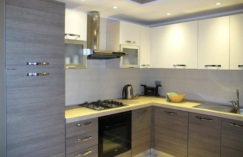 Andora Villa | Lovely apartment in villa for 4 people with WIFI, A/C, TV, terrace, pets allowed and parking