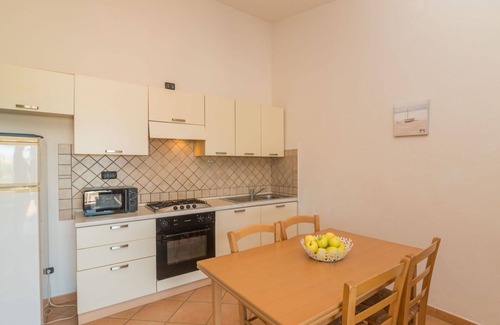 Costa Paradiso House | Lovely apartment in villa for 4 guests with WIFI, TV, terrace and parking