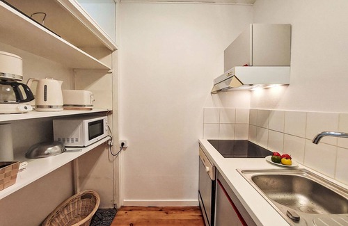 Saint-Philibert Apartment | Lovely apartment for 4 people with WIFI, TV and terrace