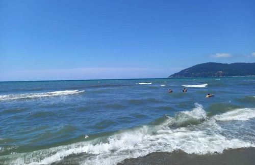 Avenza Apartment | Lovely apartment 1.5 km from the sea