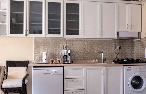 Mentese Apartment | Lovely Apartment 1-Min Walk to Beach in Marmaris