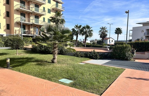 Imperia Apartment | Lovely apartment 100m from the sea
