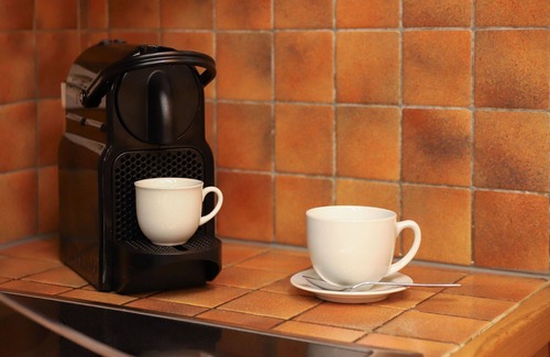 Sils-Maria Apartment | Lovely apartment for 6 people with WIFI, TV, balcony and pets allowed
