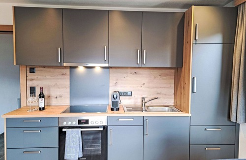 Oberau Apartment | Lovely apartment for 8 guests with WIFI, TV, balcony and panoramic view
