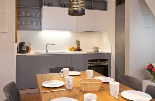 Lenzerheide Apartment | Lovely apartment for 5 people with pool, TV and balcony