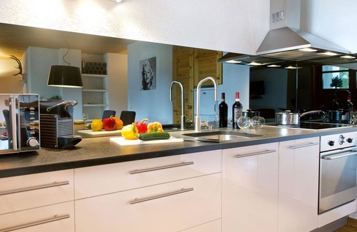 Lenzerheide Apartment | Lovely apartment for 5 guests with TV and balcony
