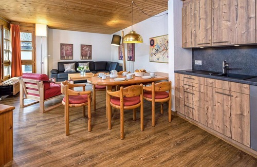 Lenzerheide Apartment | Lovely apartment for 4 guests with TV and balcony