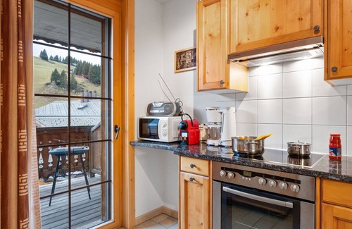 Val d'Illiez Apartment | Lovely apartment for 4 guests with WIFI, TV, balcony, pets allowed and parking