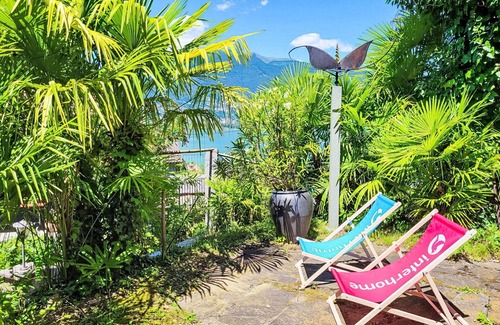 San Nazzaro Apartment | Lovely apartment for 3 people with WIFI, TV, patio, pets allowed and parking