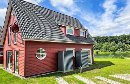 Hechthausen Apartment | Lovely apartment for 4 people with pool, WIFI, TV, balcony and pets allowed