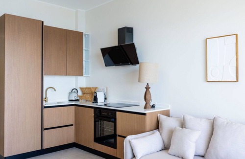 Ospedaletti Apartment | Lovely apartment for 4 guests with A/C, balcony, pets allowed and parking