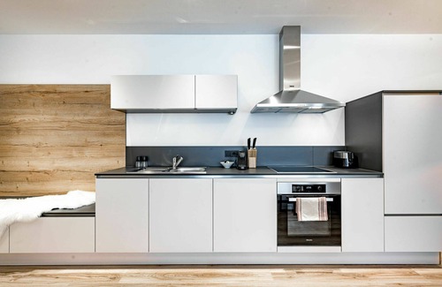 Unterlaengenfeld Apartment | Lovely apartment for 5 guests with WIFI, TV, patio and panoramic view