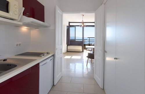 Ajaccio Apartment | Lovely apartment for 2 people with pool, WIFI, A/C, TV, terrace and pets allowed
