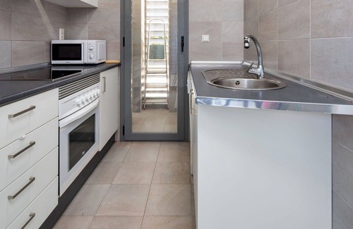 Vergel Apartment | Lovely apartment for 2 people with WIFI, A/C, pool, TV, terrace and pets allowed