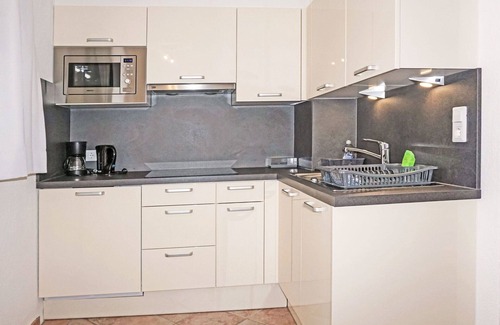 Imst Apartment | Lovely apartment for 2 people with WIFI, TV and patio