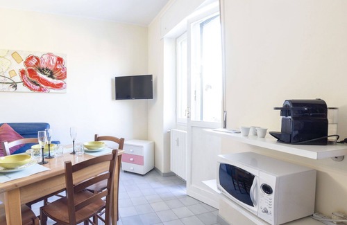Bovisa Apartment | Lovely apartment for 3 people with A/C, WIFI, TV and balcony