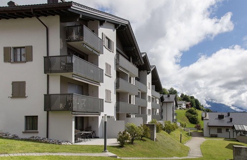 Falera Apartment | Lovely apartment for 4 people with pool, WIFI, TV, balcony and panoramic view