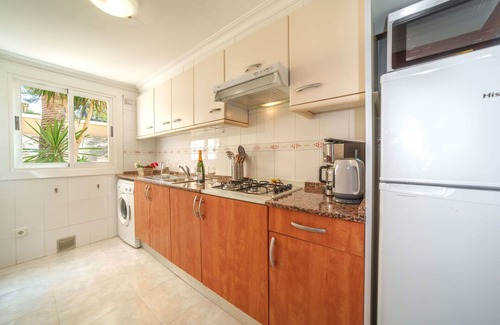 Andraitx Apartment | Lovely apartment for 4 people with A/C, WIFI, pool, TV and balcony