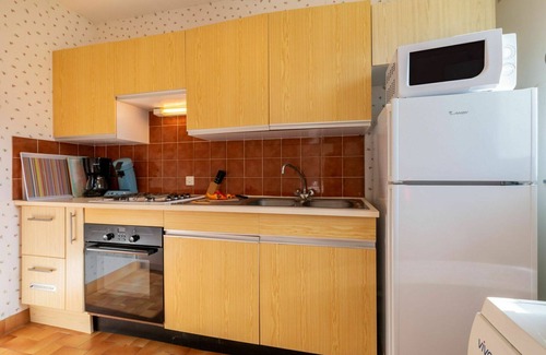 Morbihan Apartment | Lovely apartment for 4 guests with WIFI, TV, terrace and parking