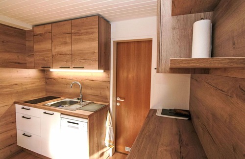 Axams Apartment | Lovely apartment for 4 guests with TV, patio and pets allowed