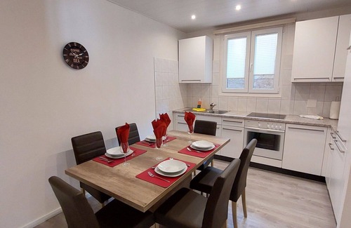 Ronco sopra Ascona Apartment | Lovely apartment for 4 guests with TV, terrace and pets allowed