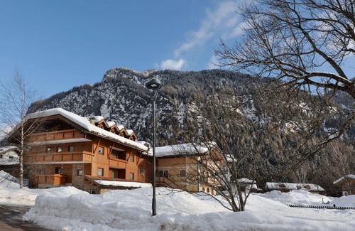 Fontanazzo Apartment | Lovely apartment for 4 guests with WIFI, TV and parking