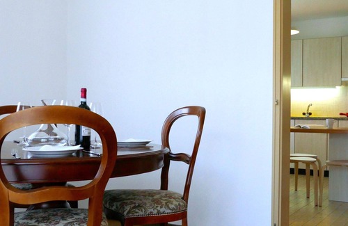 Aquila Apartment | Lovely apartment for 4 people with WIFI, TV, balcony and pets allowed