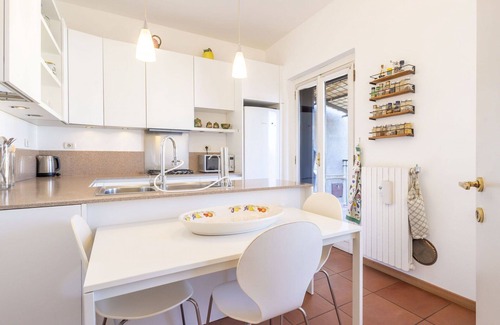 Porta Lodovica Apartment | Lovely apartment for 4 people with A/C, WIFI, TV and terrace