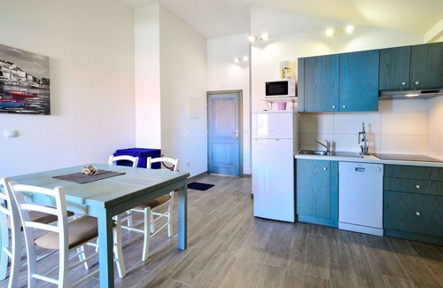 Sveti Juraj Apartment | Lovely apartment for 4 people with A/C, WIFI, TV and terrace