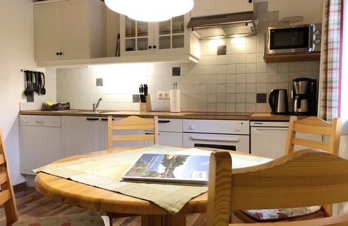 Gnesau Apartment | Lovely apartment for 5 people with hot tub, WIFI, TV, patio and pets allowed
