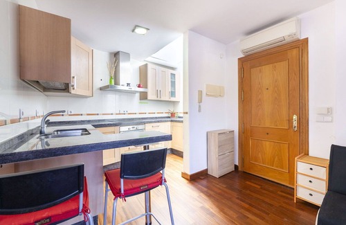 Almeria Apartment | Lovely apartment for 5 people with WIFI, A/C and TV