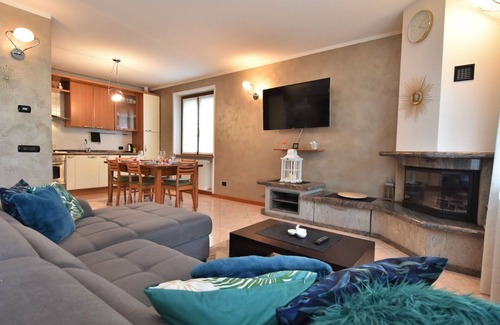 Delebio Apartment | Lovely apartment for 5 people with A/C, WIFI, TV and terrace