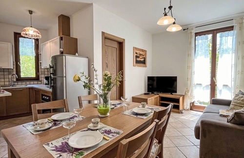 Savona Apartment | Lovely apartment for 5 guests with WIFI, TV, patio, pets allowed and panoramic view