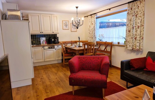 Pfunds Apartment | Lovely apartment for 6 guests with WIFI, TV and terrace