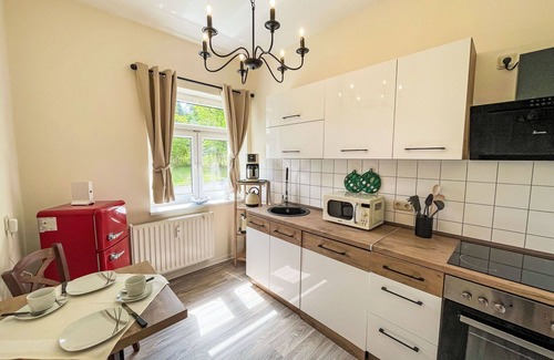 Waltersdorf Apartment | Lovely apartment for 6 guests with WIFI, TV and parking