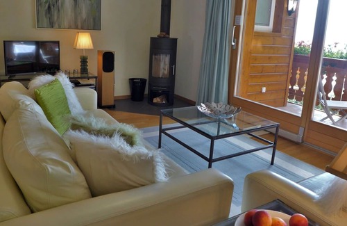 Randogne Apartment | Lovely apartment for 6 guests with WIFI, TV, terrace and parking