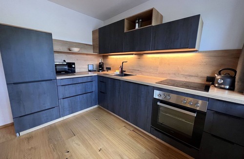 Soell Apartment | Lovely apartment for 6 people with WIFI, TV and balcony