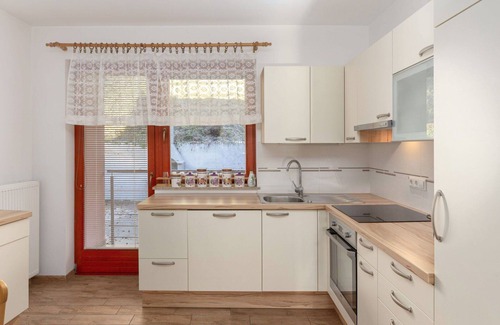 Ratece Apartment | Lovely apartment for 6 guests with WIFI, TV, terrace and parking