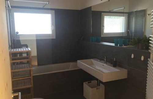 Valbella Apartment | Lovely apartment for 8 guests with WIFI, TV and balcony