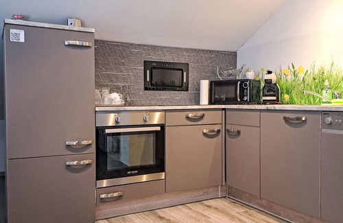Bad Ischl Apartment | Lovely apartment for 2 people with WIFI, TV, pets allowed and parking