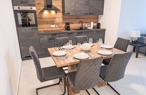Sekirn Apartment | Lovely apartment for 6 people with WIFI, TV and balcony