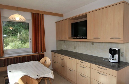 Schwendau Apartment | Lovely apartment for 5 people with WIFI, TV, balcony and parking