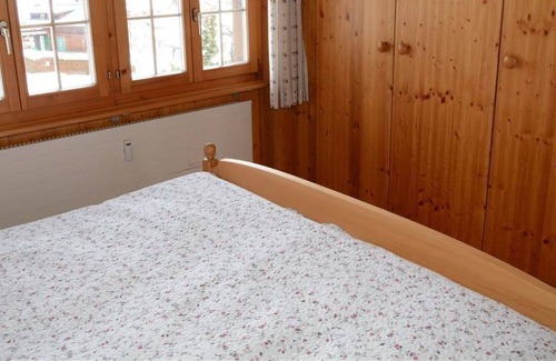 Zweisimmen Apartment | Lovely apartment for 4 guests with WIFI, balcony, pets allowed and parking