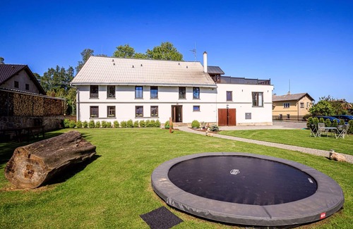 Arnoltice Apartment | Lovely apartment for 4 guests with WIFI, TV and terrace